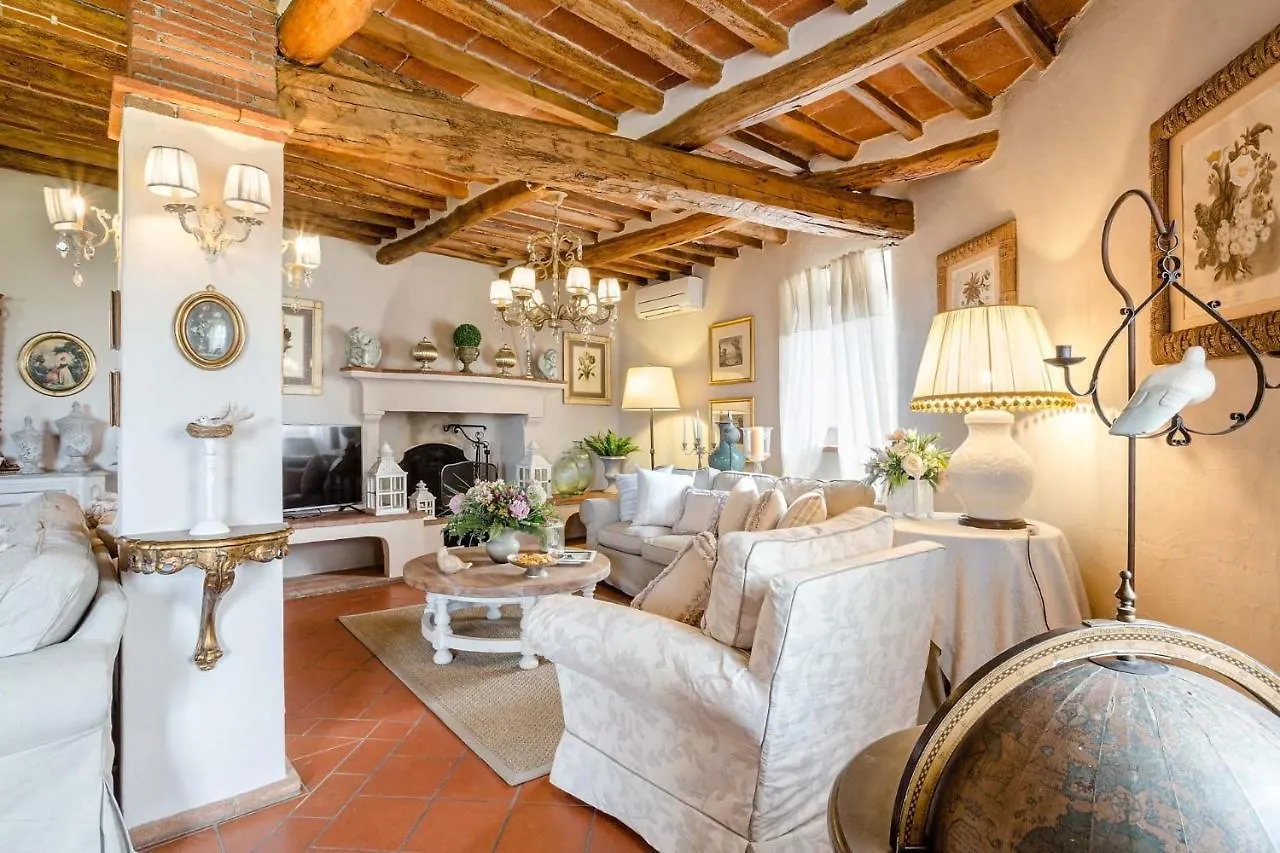Il Palagio Villa Capannori 0*,