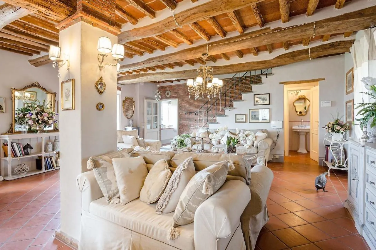 Il Palagio Villa Capannori